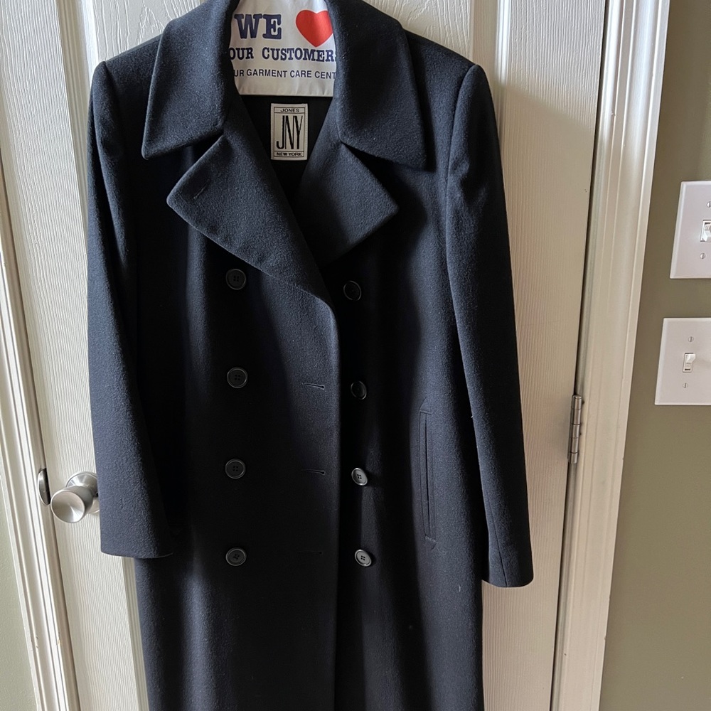 Woman’s Jones New York overcoat
